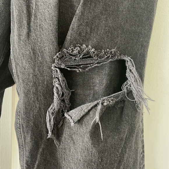 Abercrombie & Fitch The 90’s Relaxed High Rise Jean Size 32/14R - Picture 4 of 4